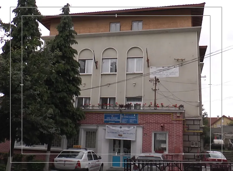 Profesoară amenințată cu acte de violență la Rm. Vâlcea