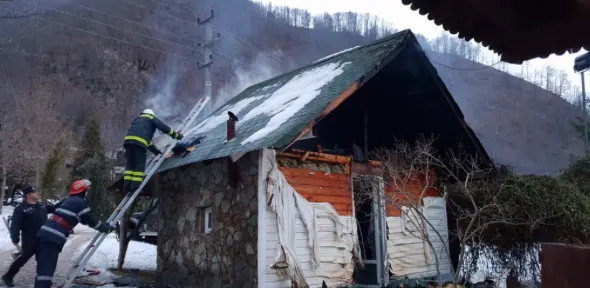 Incendiu în Brezoi