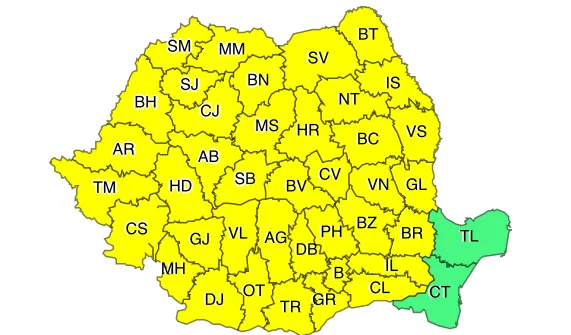 Cod galben de vreme severă la Vâlcea. Inundații la această oră în zona Râmnicului