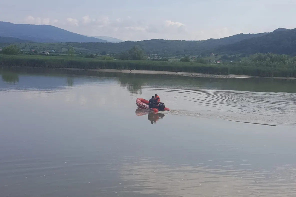 Copilul disparut in apele Oltului a fost gasit decedat !