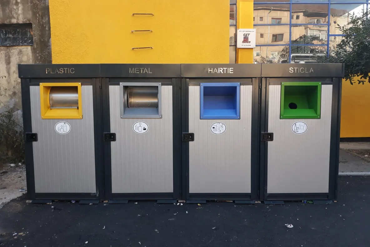 Noi containere pentru colectarea selectivă a deşeurilor amplasate în Râmnicu Vâlcea