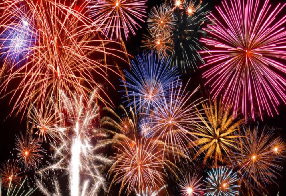 Concerte și foc de artificii mâine seară în centrul Râmnicului