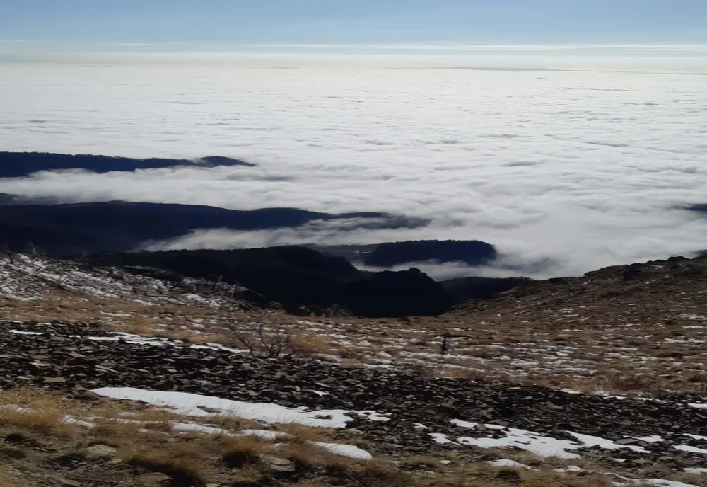 Iarnă pe Vârful Cozia