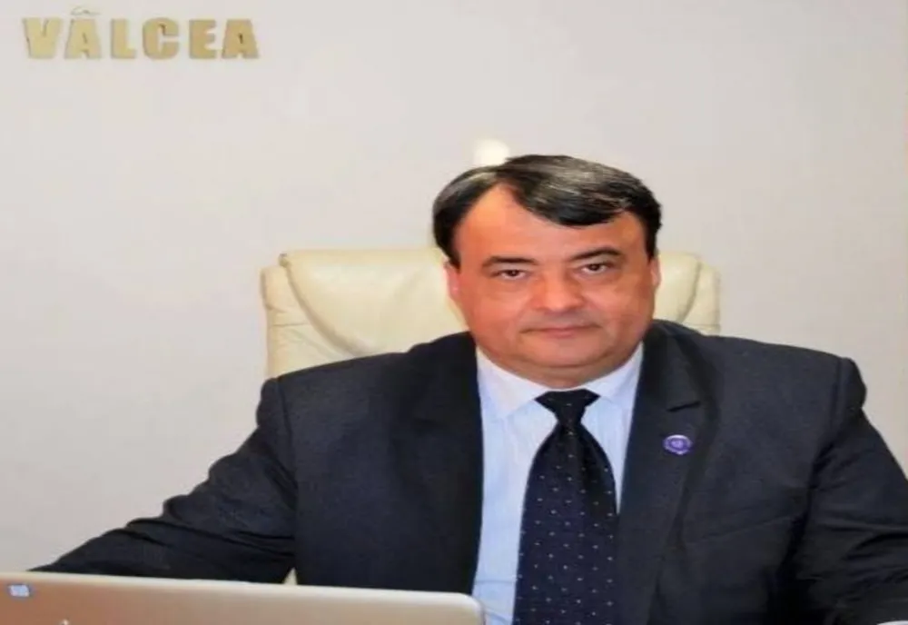 Printre prefecții a căror detașare încetează se află și prefectul vâlcean