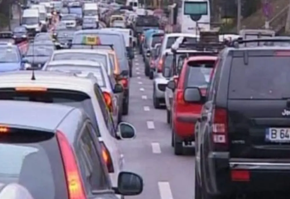 Aglomerație la intrarea în București, pe A1