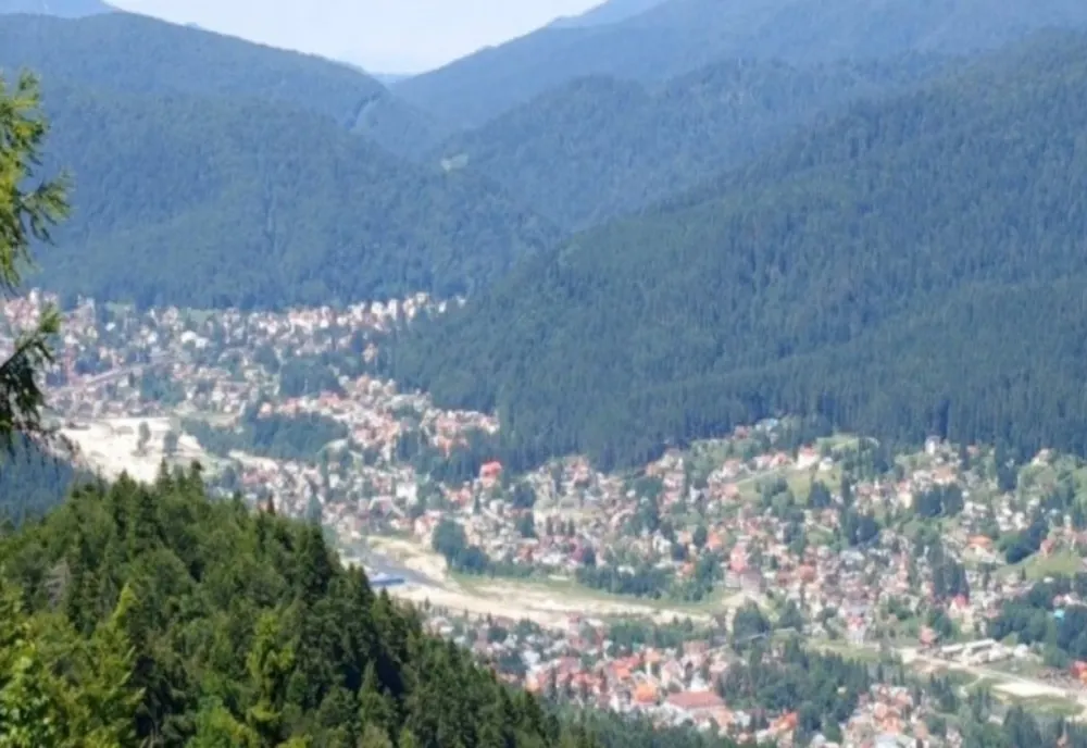 Trafic aglomerat pe Valea Prahovei