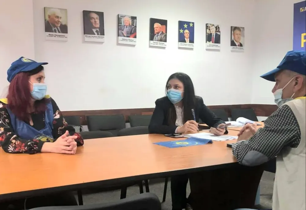 Prima femeie Senator a Vâlcii a început activitatea 