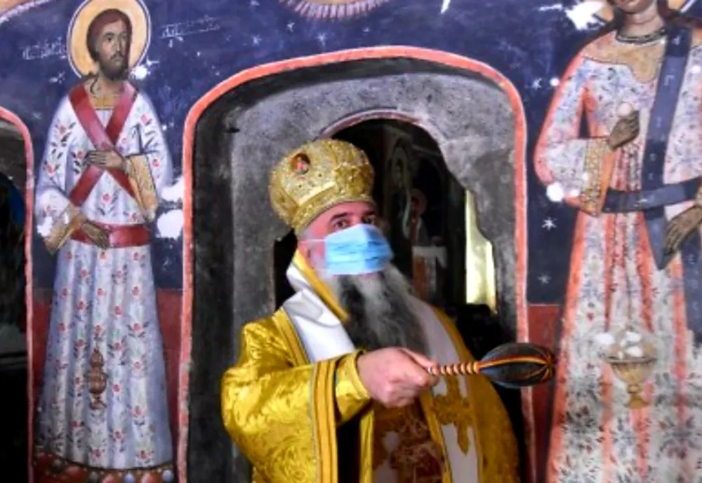 O biserică din Vâlcea, afectată de bombardamentele din cele două Războaie Mondiale, redeschisă cultului