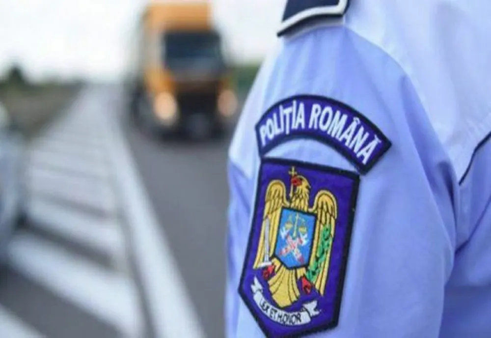 Au condus deși aveau acest drept suspendat. Ce au făcut polițiștii