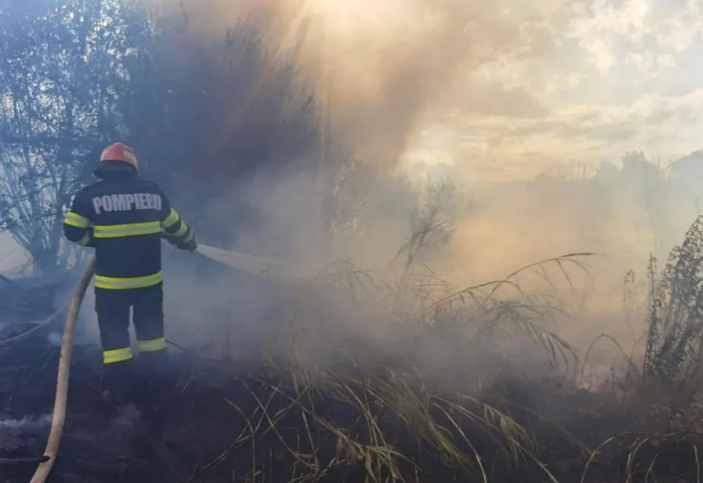 Incendiu la o pensiune dintr- o stațiune vâlceană