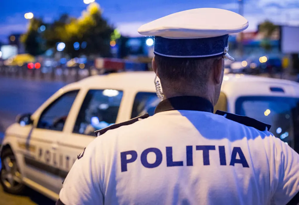 Căutat de zeci de forțe, după ce s-a crezut că a căzut într-un baraj. A fost găsit în faţa blocului