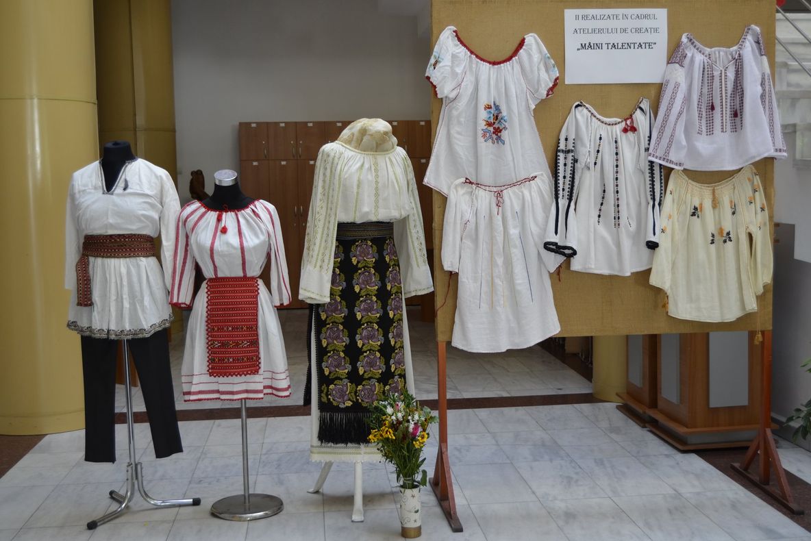 Ziua Iei, sarbatorita si la Biblioteca Judeteana "Antim Ivireanul" !