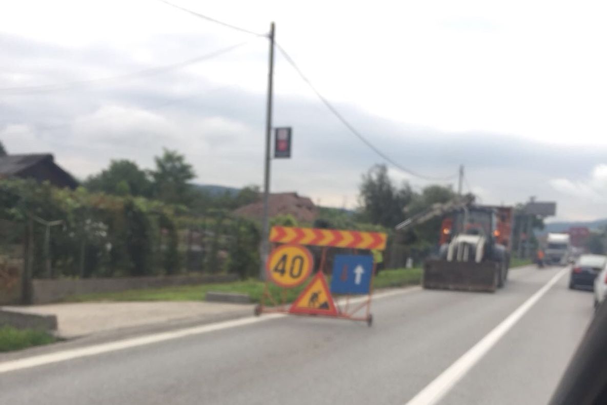 Atenție! Trafic restricționat pe sensul Pitești- Ramnicu Valcea