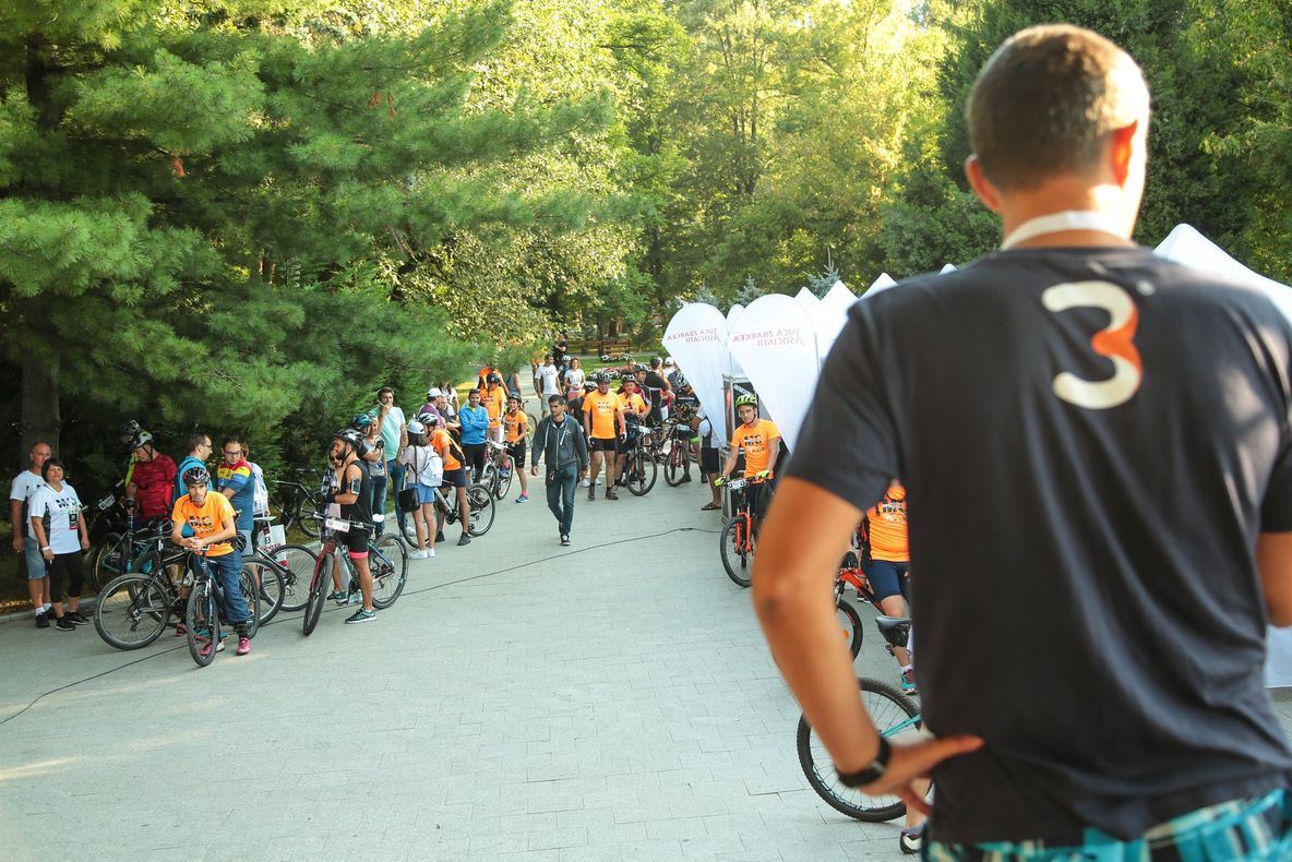 Start Maratonul Olteniei! Peste 700 de concurenţi in Parcul Zavoi