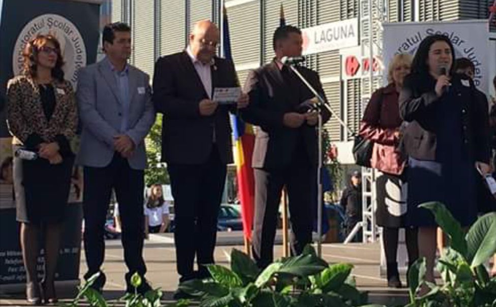 Elevii vâlceni și- au dat întâlnire “La Ceas”