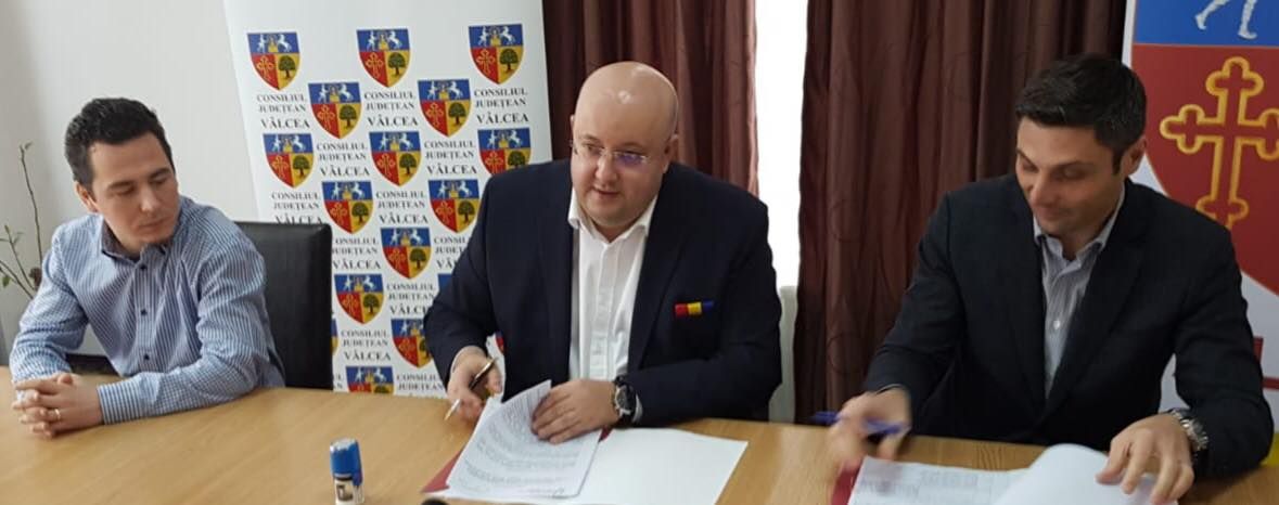 Încă un drum județean intră în reabilitare la Vâlcea !