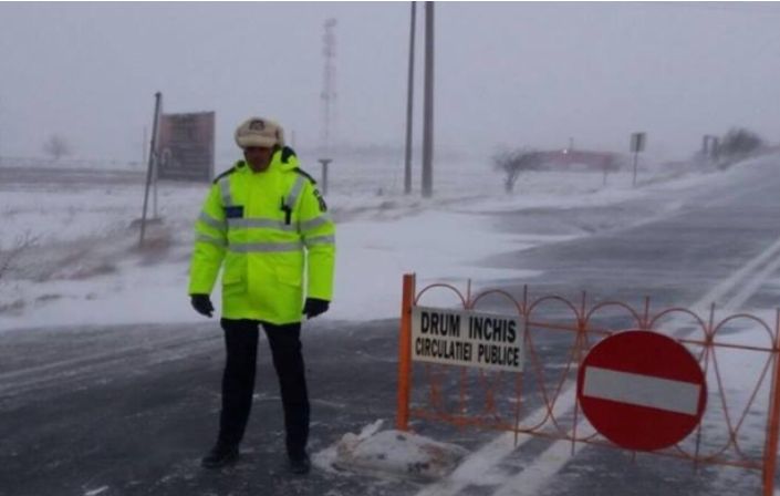 Circulație reluată pe DN 7 Râmnicu Vâlcea – Sibiu. DN67C (Transalpina), închis pentru toate categoriile de autovehicule