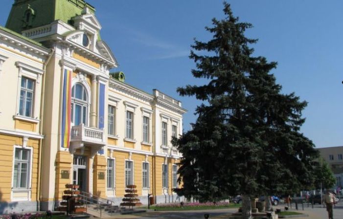 Concurs pentru ocuparea a două posturi de medic, organizat la Primăria din Râmnicu Vâlcea