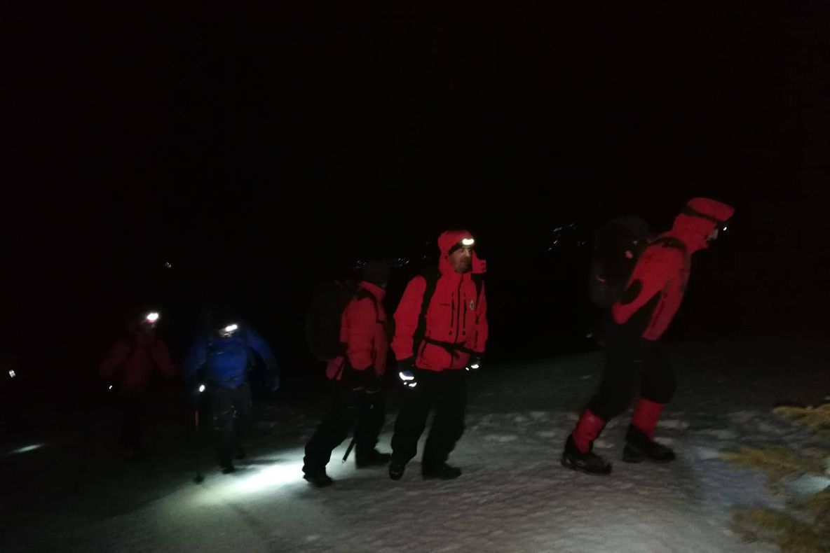 Turiști francezi salvați pe munte după o intervenție de 11 ore !