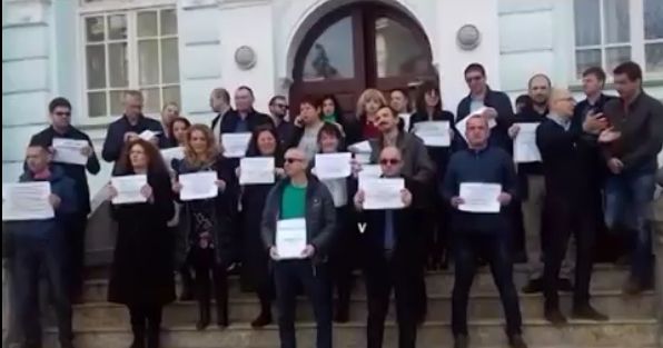 Protest tăcut al magistraților vâlceni