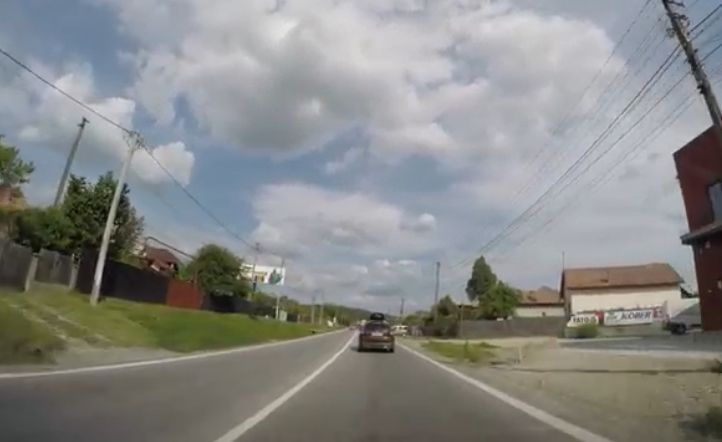 Lucrări la Budești și Gura Văii. Se circulă pe un singur sens