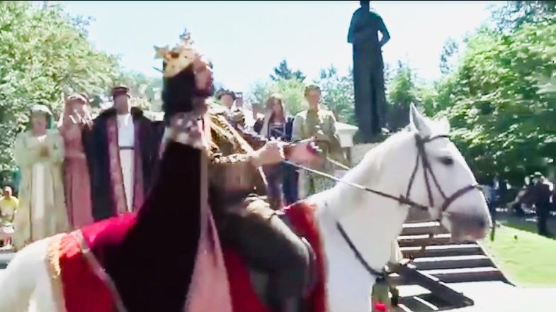VIDEO "Mircea cel Bătrân” va fi în centrul Râmnicului mâine dimineață