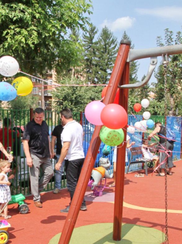 În lumea celor mici. Un nou loc de joacă lângă Dispeceratul ETA Nord, Râmnicu Vâlcea