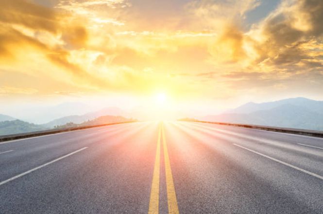 În județul Vâlcea se va produce asfalt. Echipament de producție la RAJDP.