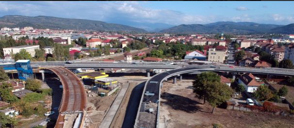 Investiția la pasajul suprateran "Tudor Vladimirescu” va fi încheiată cu patru luni mai devreme