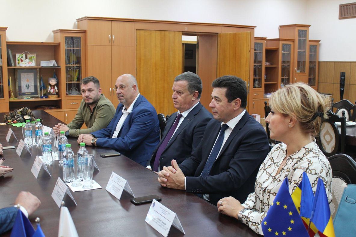 Râmnicul, acord de înfrăţire cu sectorul Ciocana din Chişinău !