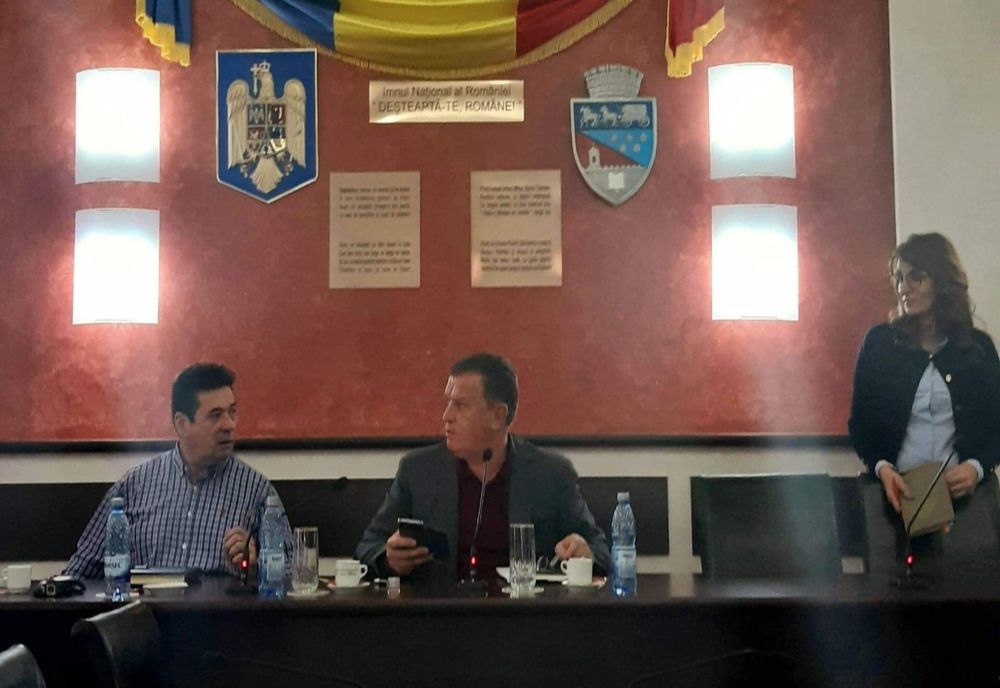 Nordul și sudul se vor uni cu patru luni mai devreme, declară Mircia Gutău