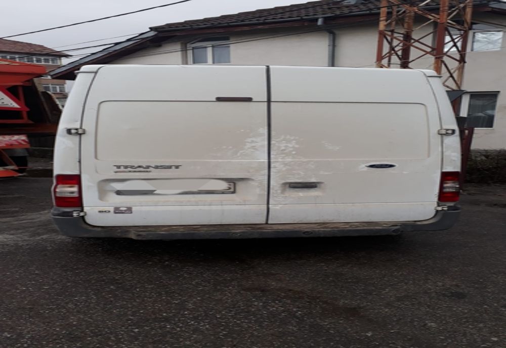 Transport ilegal de porci depistat la Horezu !