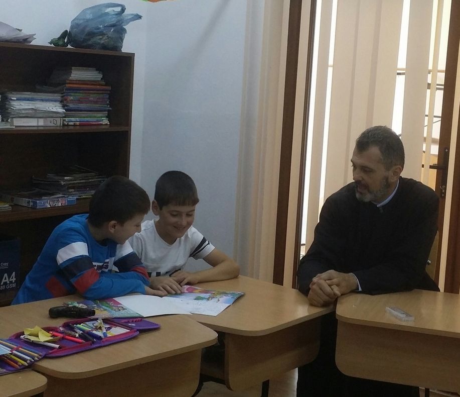 Centru pentru copii defavorizați în Vlădești