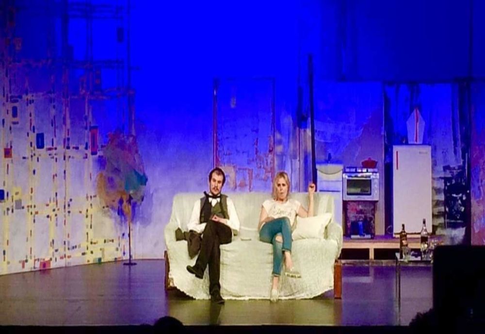 Una dintre cele mai de succes comedii romantice ale lumii, joi seara la Club T, Drăgășani