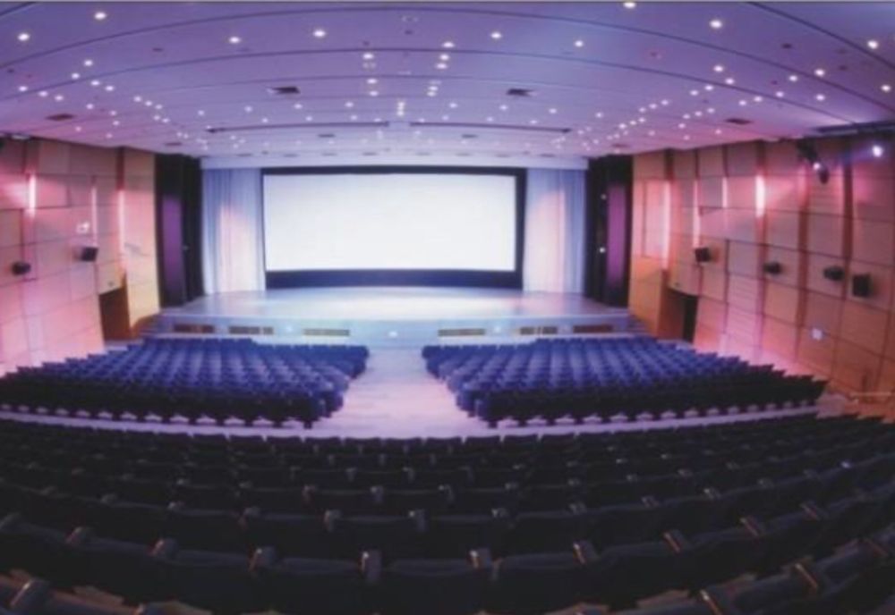 Dezbatere publică privind destinaţia construcției realizate parțial la Ştrandul Ostroveni