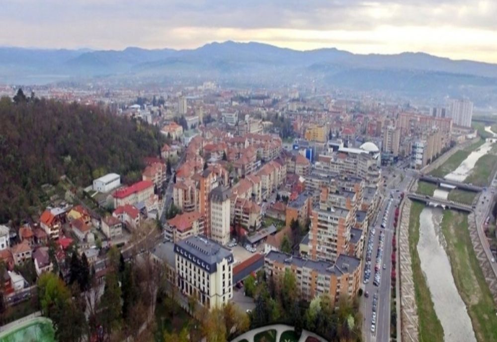 Râmnicul, supravegheat 24 de ore din 24. Linie telefonică pusă la dispoziția cetățenilor gratuit