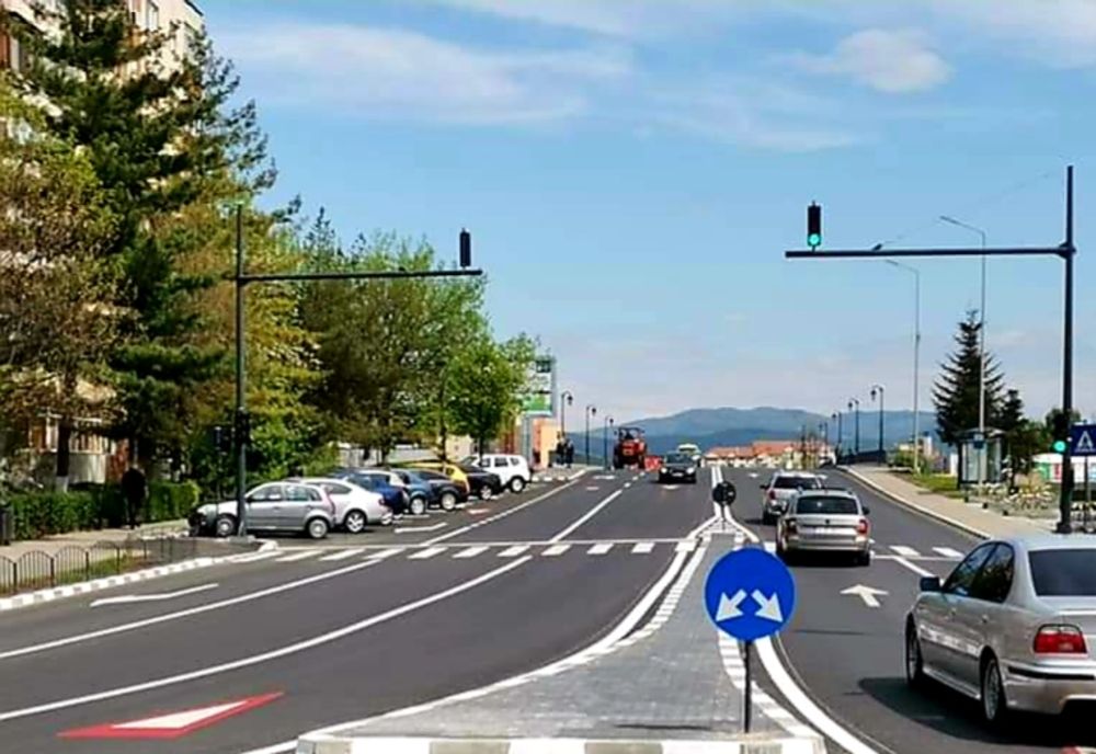 Circulația se desfășoară normal la această oră pe podul Tineretului din Râmnicu Vâlcea