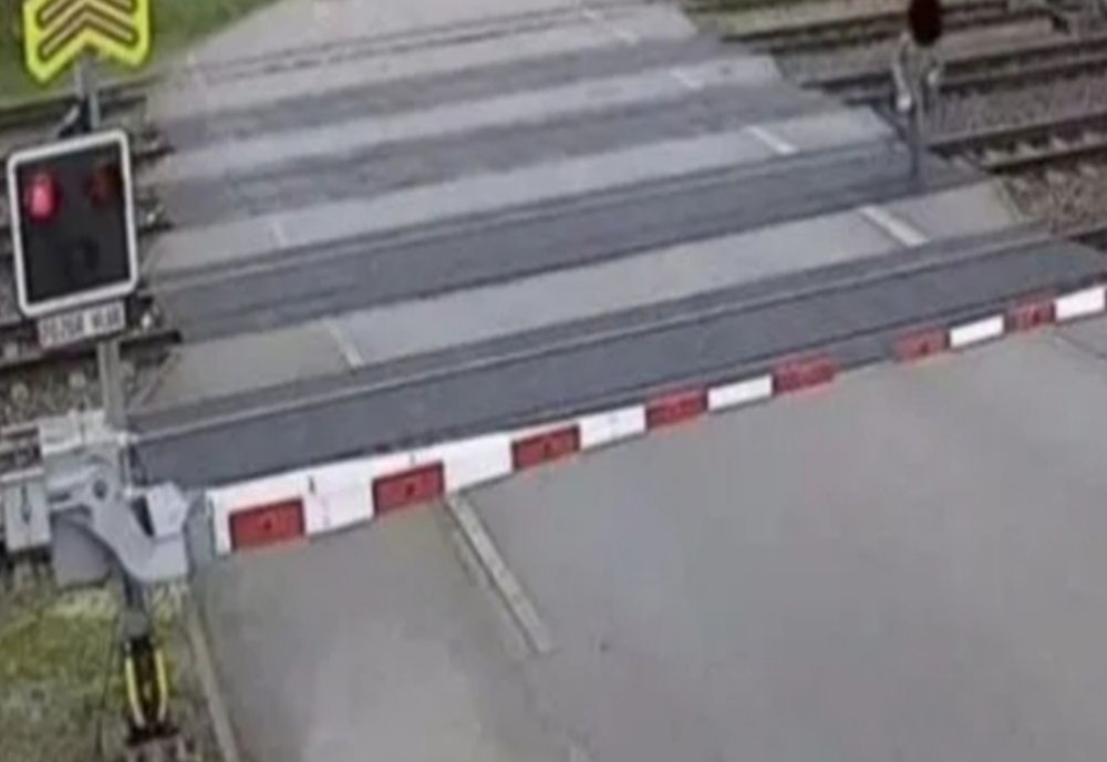 Se circulă, din nou, pe strada Mihai Eminescu din Râmnicu Vâlcea