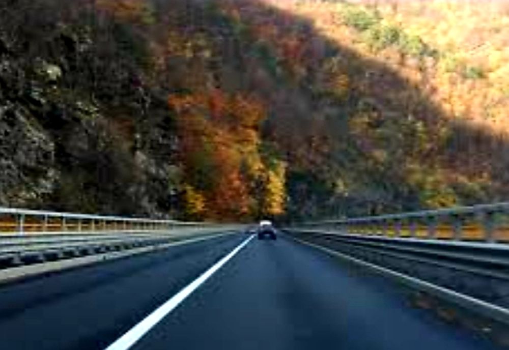 DN7. Trafic blocat total spre Valcea