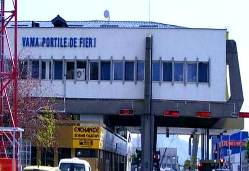 Trafic rutier suspendat în această noapte la punctul de frontieră Porțle de Fier I