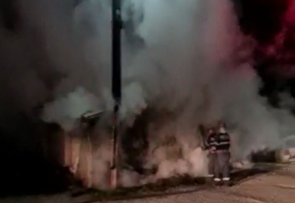 Incendiu marti noaptea în Vâlcea