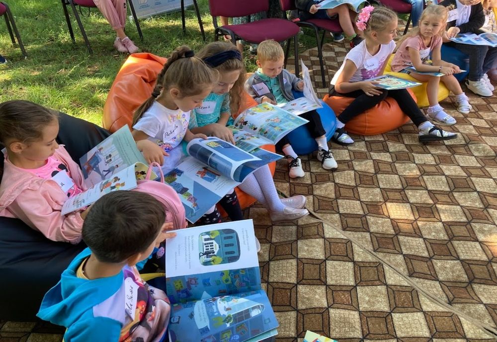 Asociația OvidiuRo lansează online cea de-a treia serie de înscriere a grădinițelor publice în programul național de stimulare a lecturii în grădinițe și în familie