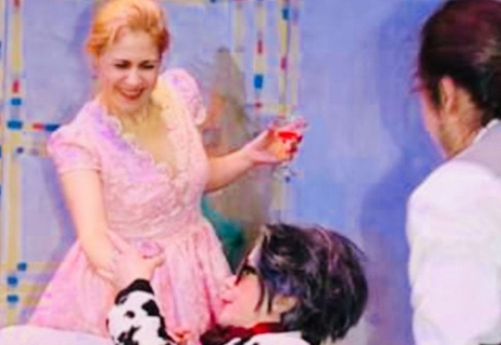 Una dintre cele mai de succes comedii se va juca în această seară la Cinema Geo Saizescu