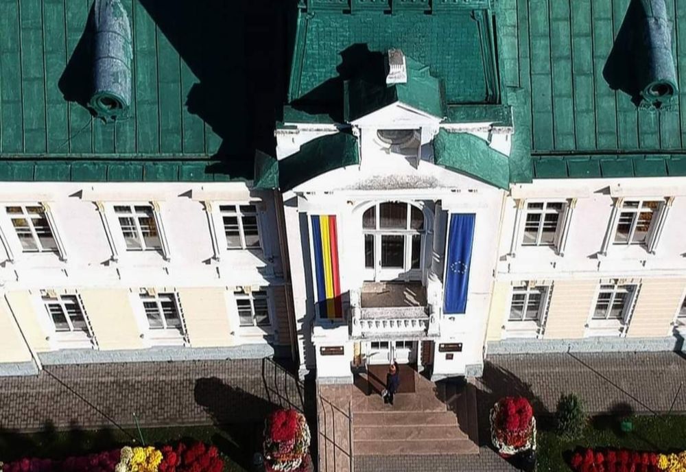  Se va reabilita sediul Primăriei Râmnicu Vâlcea. 23 de noi proiecte finanţate prin PNRR