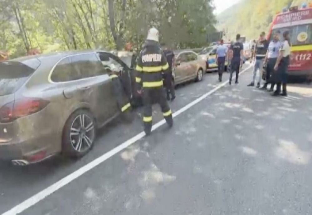 Accident grav pe Valea Oltului - Traficul blocat