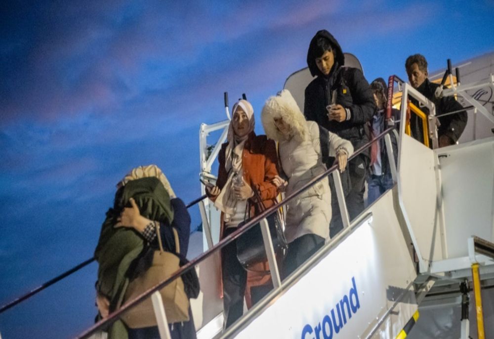 MAE: Alți 30 de cetățeni români cu familiile lor, evacuați din Fâșia Gaza