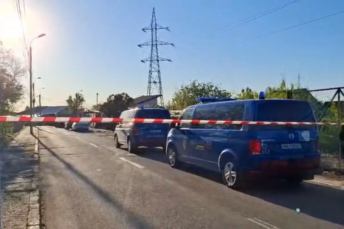 Alertă maximă în România. Fragmente de dronă căzute în Galaţi. Pericol de explozie, mai mulți oameni evacuați FOTO/VIDEO