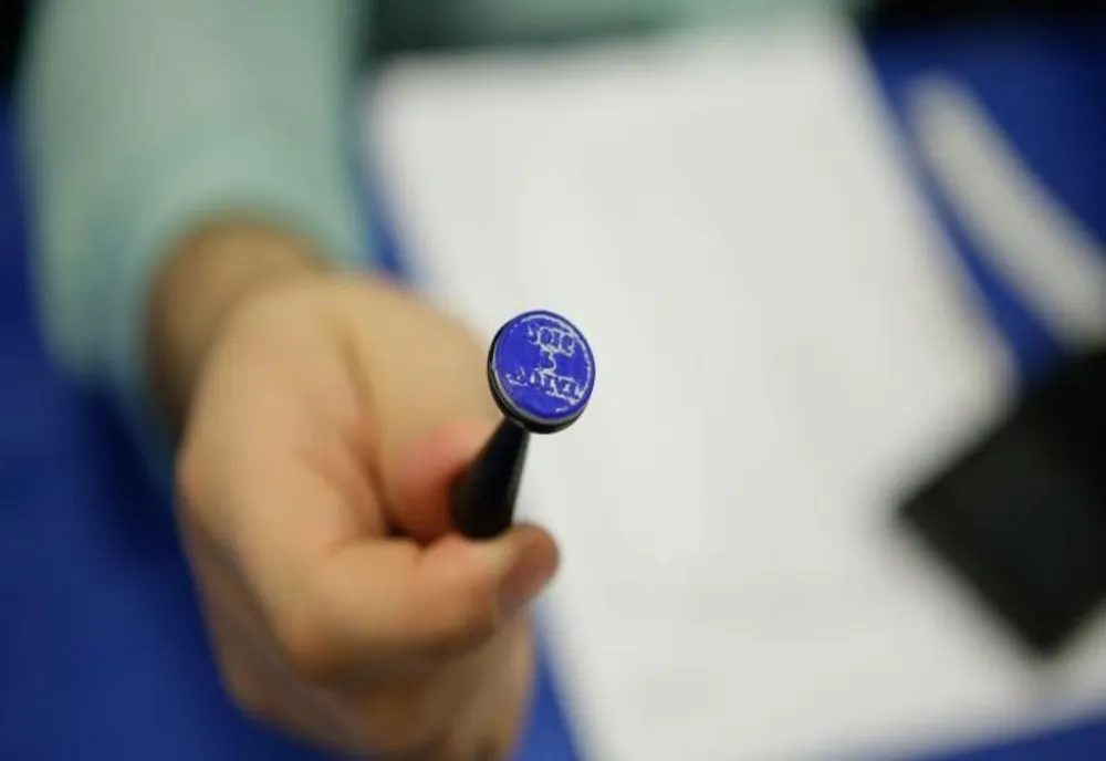 4,03 % procent de prezenta la vot la ora 9.00, in Valcea !