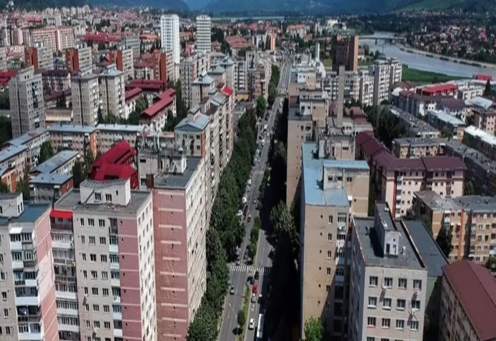 Acţiune de distribuire a sistemelor de dezinfectare pentru clădirile de locuințe din Râmnicu Vâlces