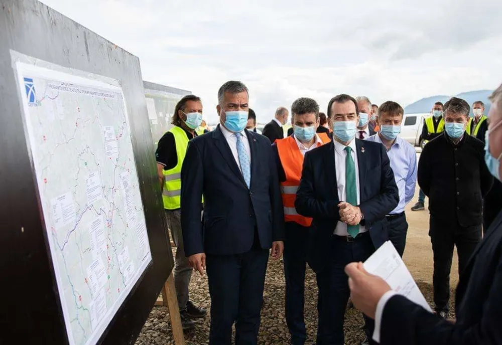 Șantierul autostrăzii Comarnic– Brașov, lot 2, sector Predeal– Cristian, în lucru